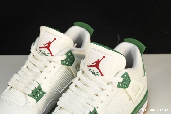 Pine  Green Retro  DR5415-103  DR5415-103 Jordan SB 4 0326